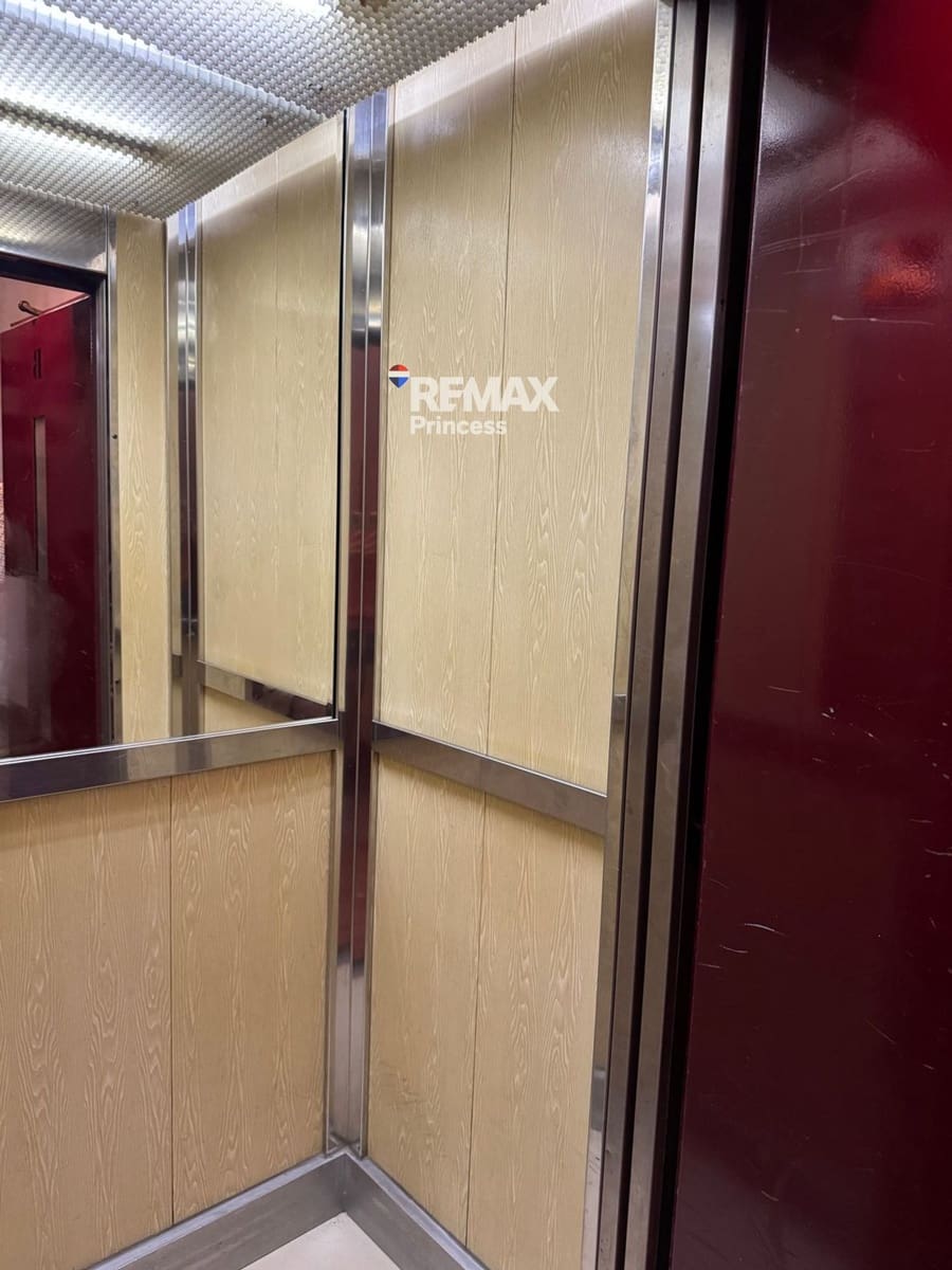 4 slaapkamer Flat te koop in Alicante stad - € 205.000 (Ref: 9569562)