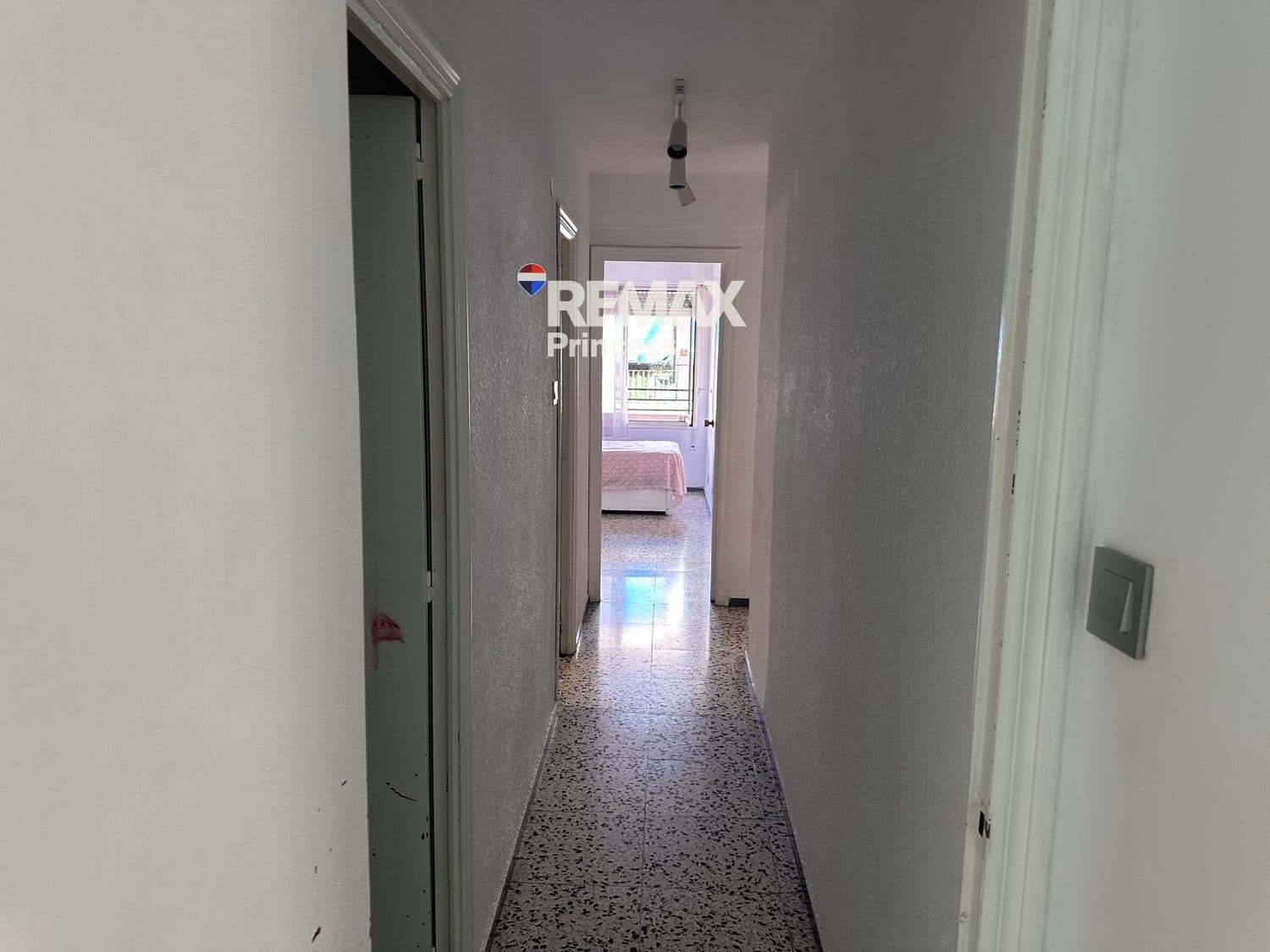 4 slaapkamer Flat te koop in Alicante stad - € 205.000 (Ref: 9569562)