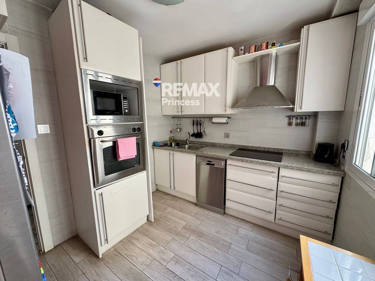 4 slaapkamer Flat te koop in Alicante stad - € 205.000 (Ref: 9569562)