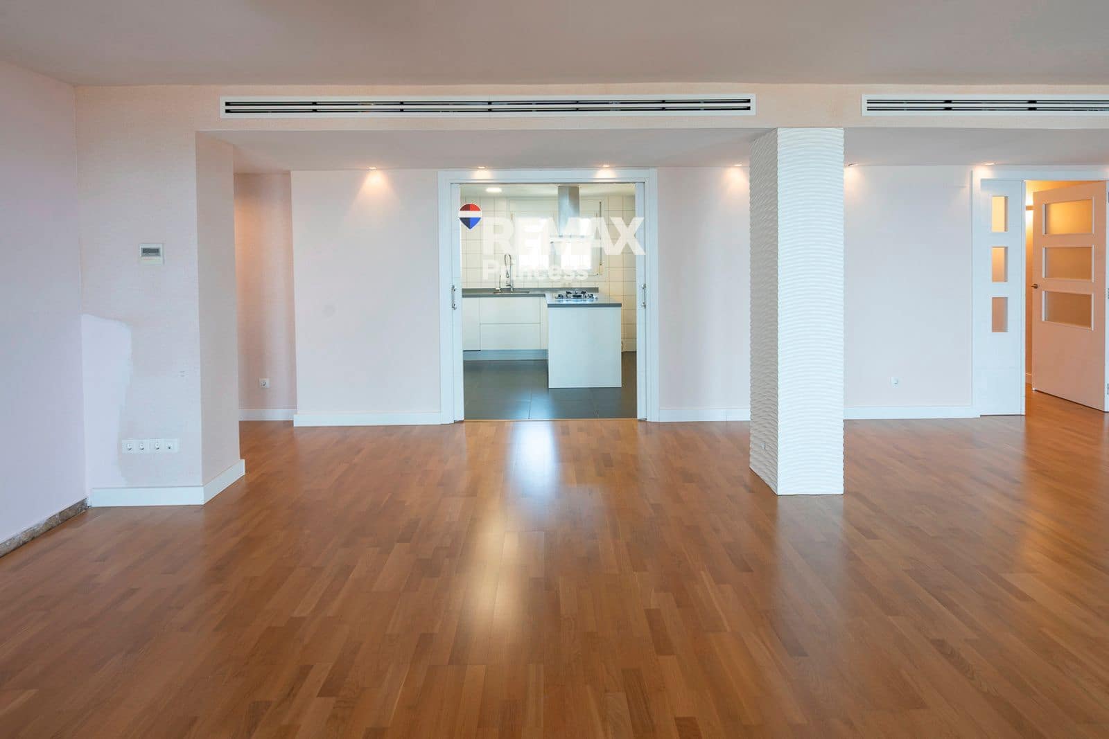 4 chambre Appartement à vendre à Cabo de las Huertas avec piscine garage - 785 000 € (Ref: 9569564)