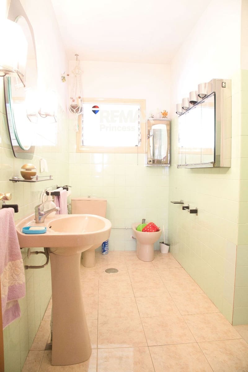 4 soveværelse Lejlighed til salg i Alicante by med garage - € 280.000 (Ref: 9569566)