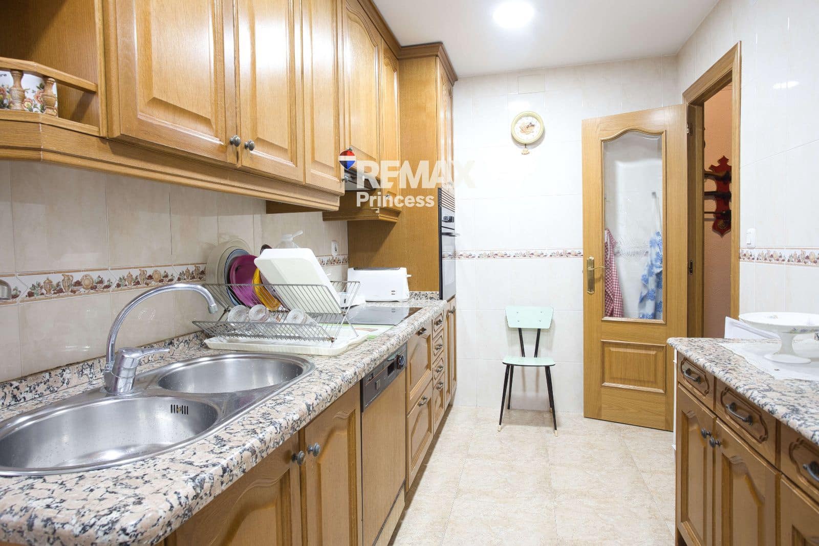 4 soveværelse Lejlighed til salg i Alicante by med garage - € 280.000 (Ref: 9569566)