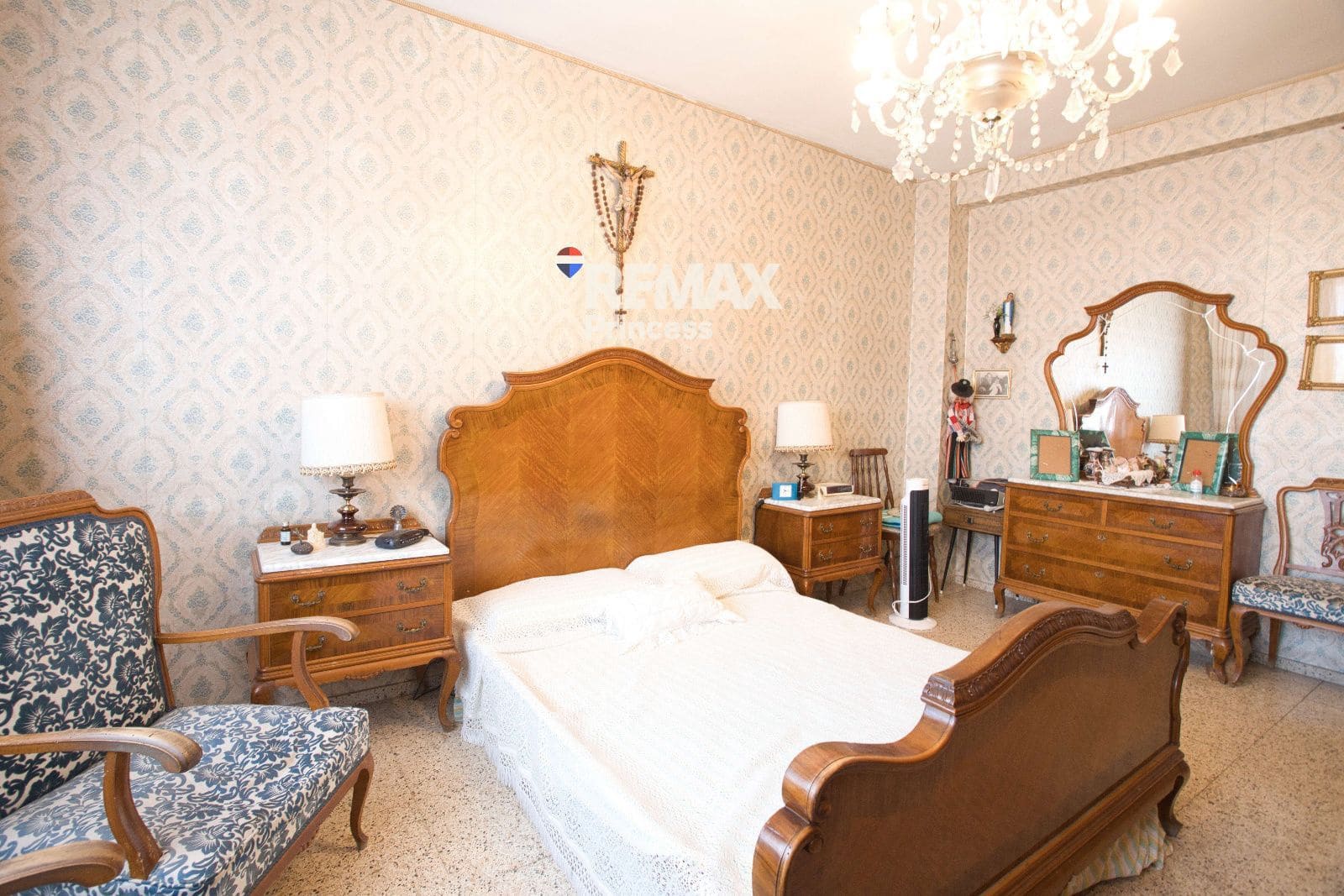 4 soveværelse Lejlighed til salg i Alicante by med garage - € 280.000 (Ref: 9569566)