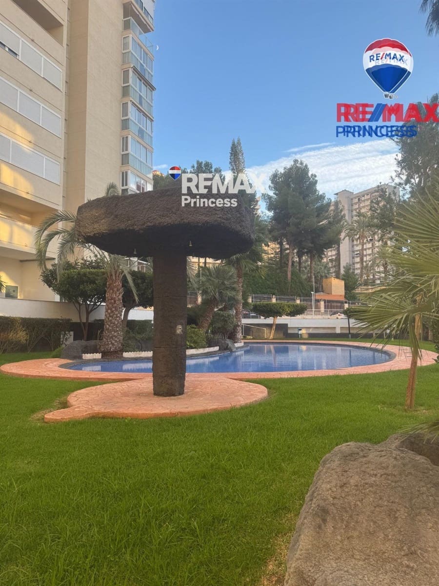 1 slaapkamer Flat te koop in Benidorm met zwembad - € 165.000 (Ref: 9569567)