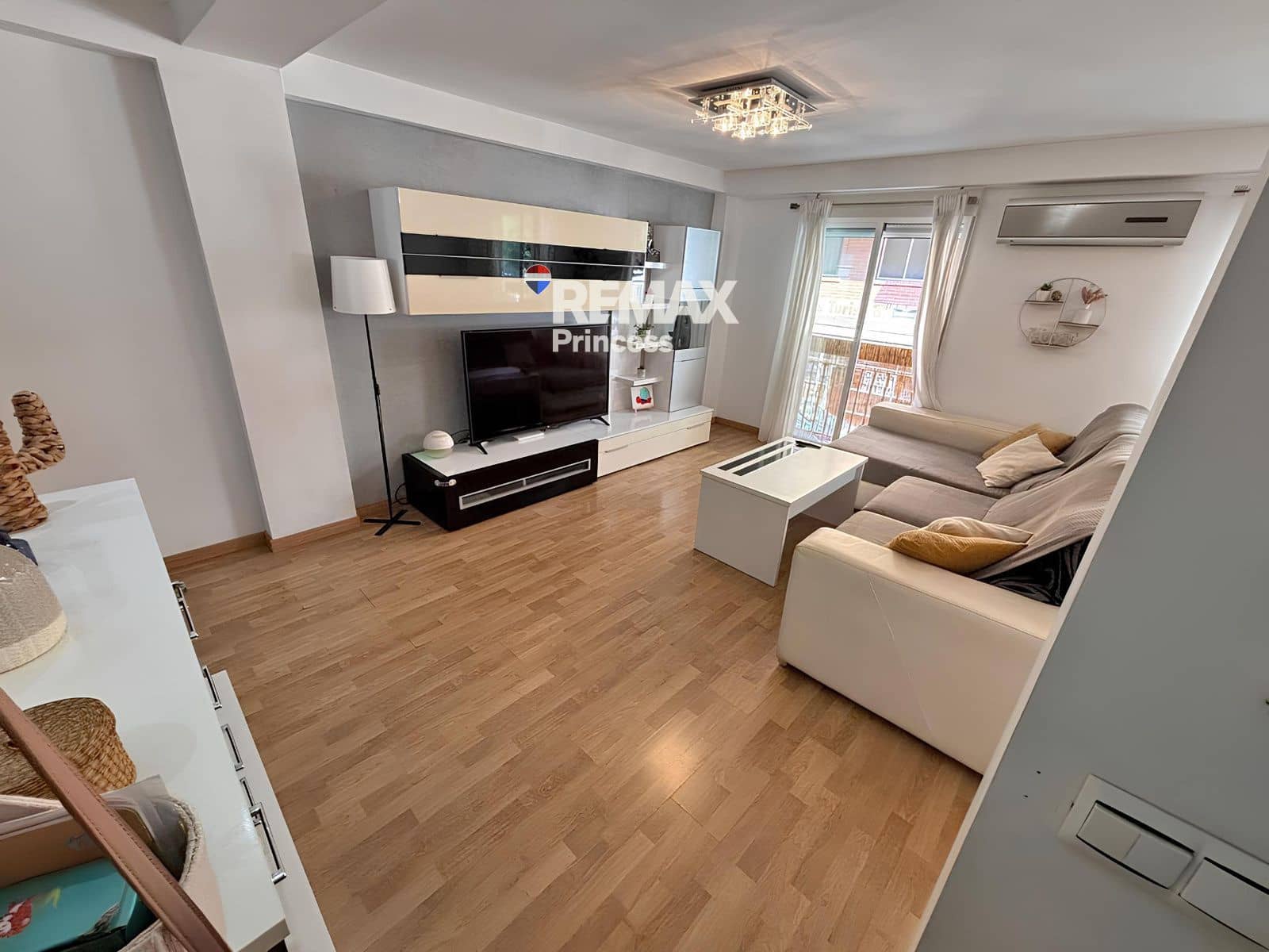 2 soveværelse Lejlighed til salg i Alicante by - € 227.000 (Ref: 9569569)