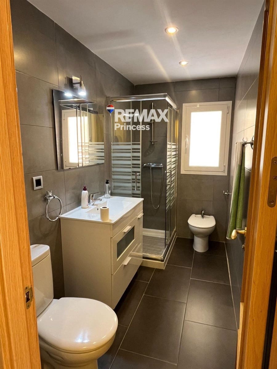 3 Zimmer Wohnung zu verkaufen in Alicante / Alacant Stadt mit Pool Garage - 380.000 € (Ref: 9569571)