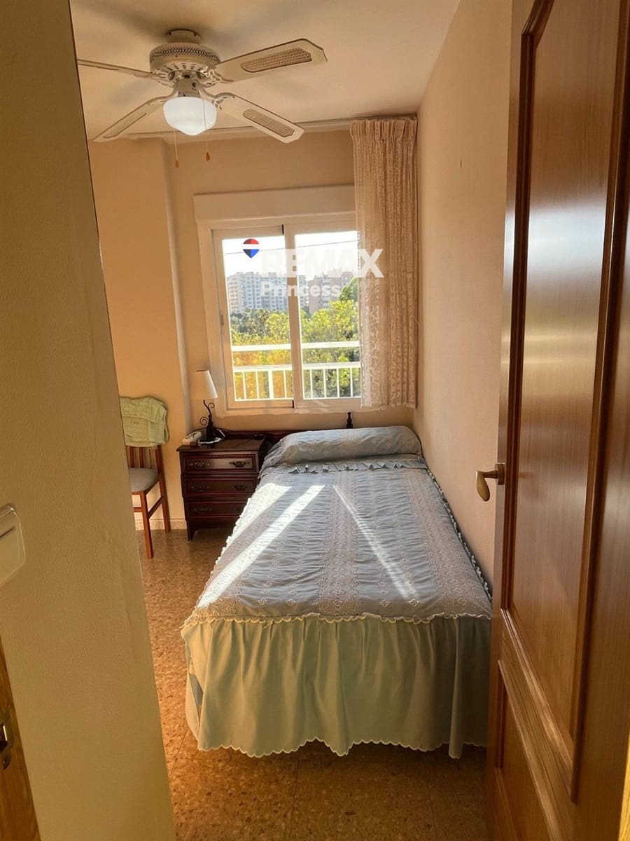 3 Zimmer Wohnung zu verkaufen in Alicante / Alacant Stadt mit Pool Garage - 380.000 € (Ref: 9569571)