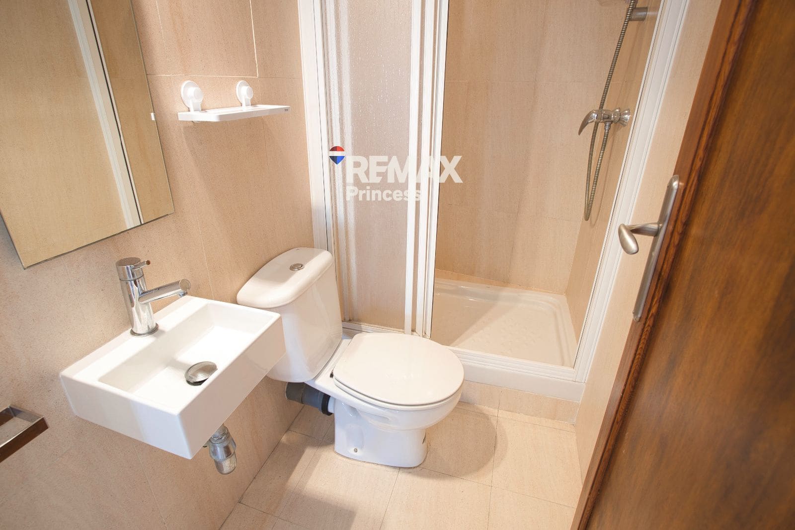 3 soveværelse Penthouse til leje i Alicante by med garage - € 1.650 (Ref: 9569573)