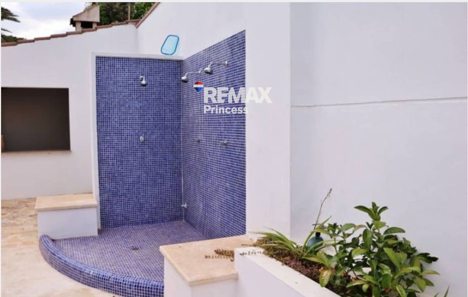 5 soveværelse Villa til salg i Alicante by med swimmingpool garage - € 1.650.000 (Ref: 9570144)