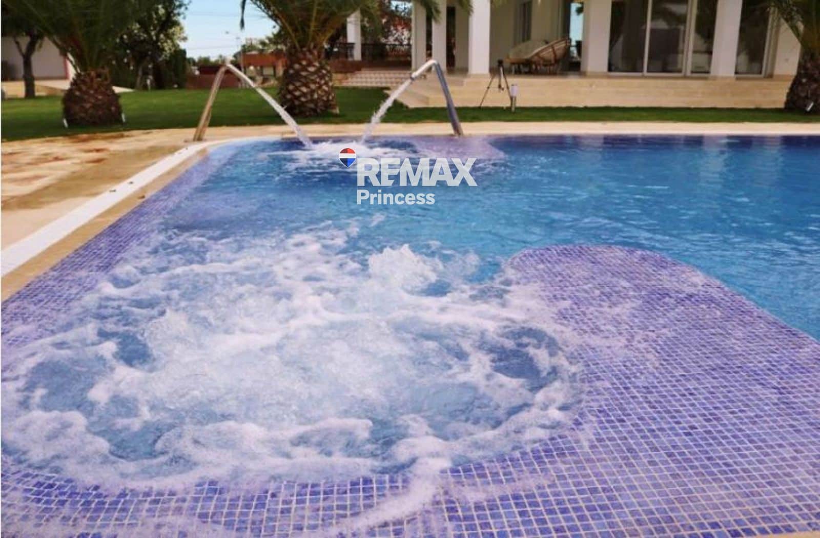 5 soveværelse Villa til salg i Alicante by med swimmingpool garage - € 1.650.000 (Ref: 9570144)