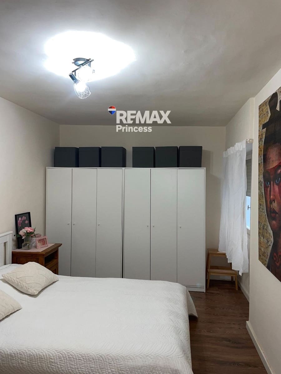 4 slaapkamer Flat te koop in Alicante stad - € 196.000 (Ref: 9570145)