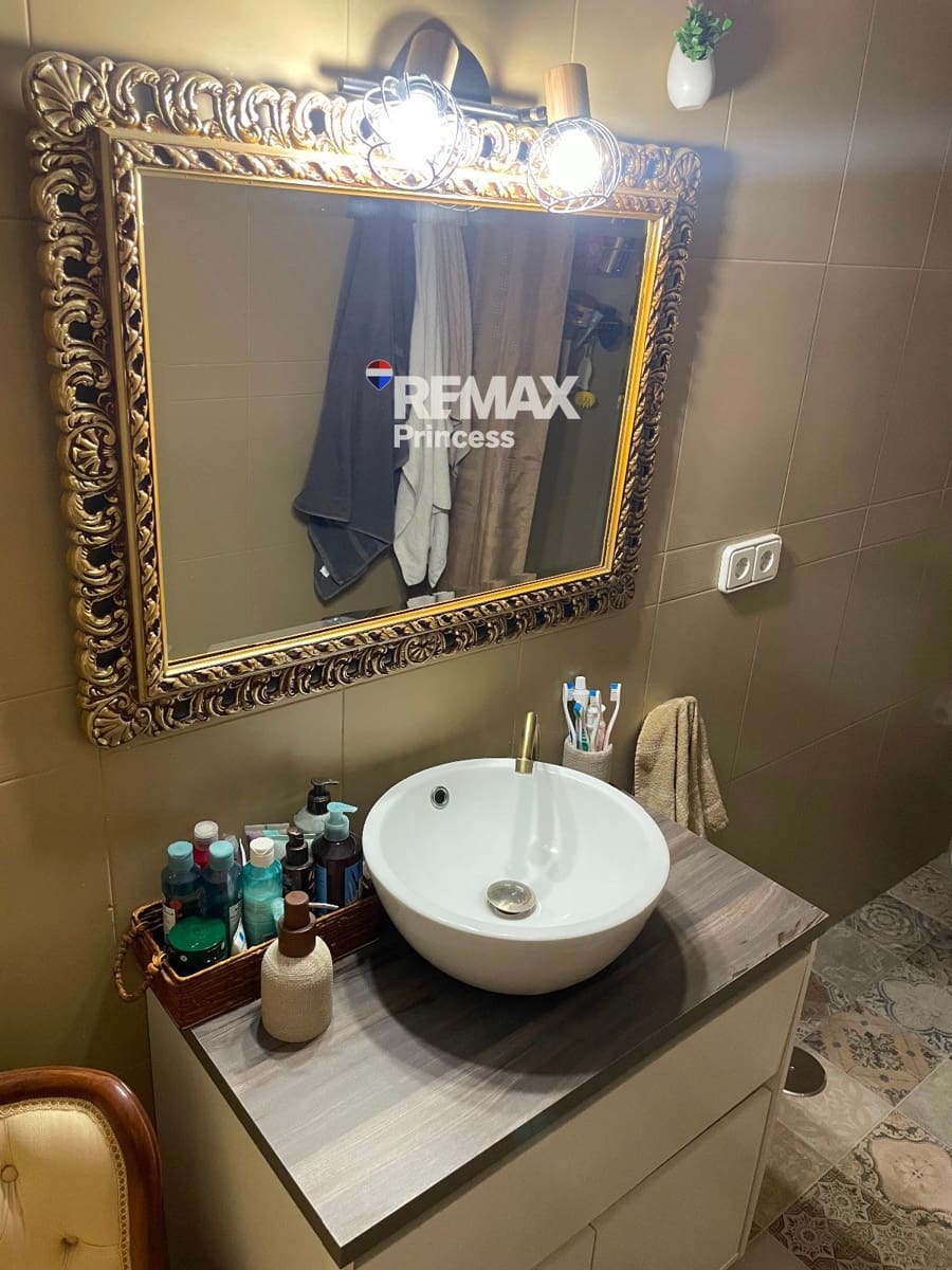 4 slaapkamer Flat te koop in Alicante stad - € 196.000 (Ref: 9570145)