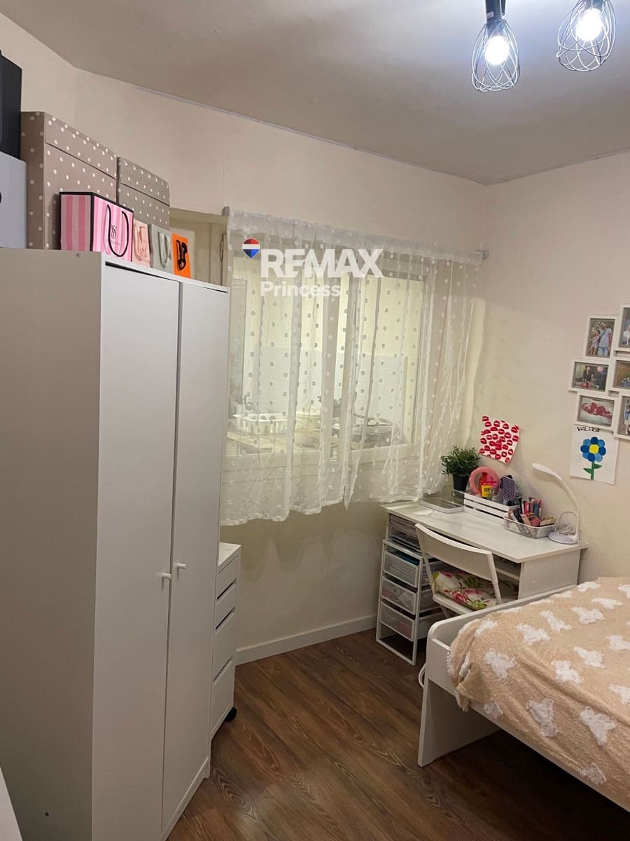 4 slaapkamer Flat te koop in Alicante stad - € 196.000 (Ref: 9570145)