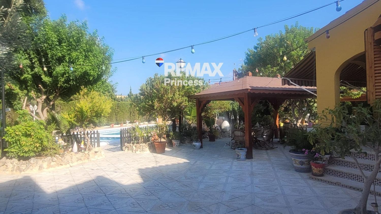 4 quarto Moradia para venda em Muchamiel / Mutxamel com piscina garagem - 890 000 € (Ref: 9570147)