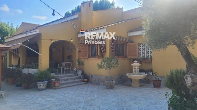 4 quarto Moradia para venda em Muchamiel / Mutxamel com piscina garagem - 890 000 € (Ref: 9570147)