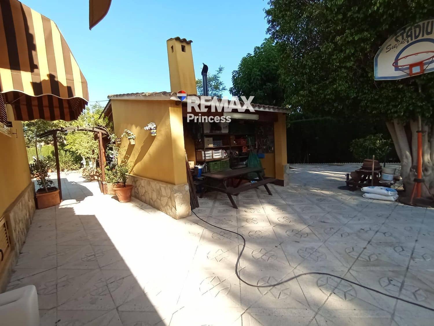 4 quarto Moradia para venda em Muchamiel / Mutxamel com piscina garagem - 890 000 € (Ref: 9570147)