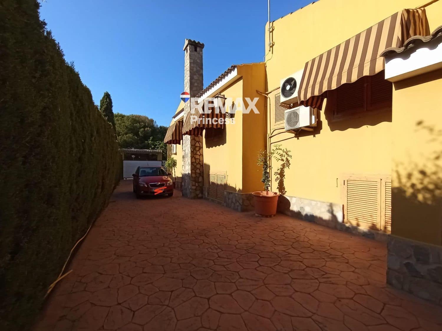 4 quarto Moradia para venda em Muchamiel / Mutxamel com piscina garagem - 890 000 € (Ref: 9570147)