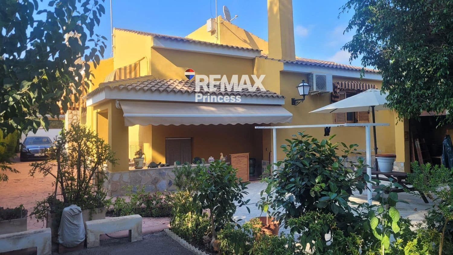 4 quarto Moradia para venda em Muchamiel / Mutxamel com piscina garagem - 890 000 € (Ref: 9570147)