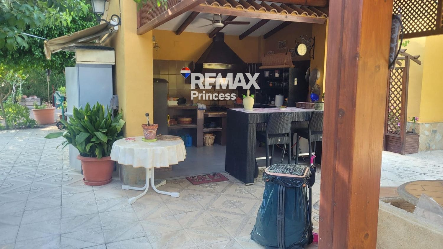 4 quarto Moradia para venda em Muchamiel / Mutxamel com piscina garagem - 890 000 € (Ref: 9570147)