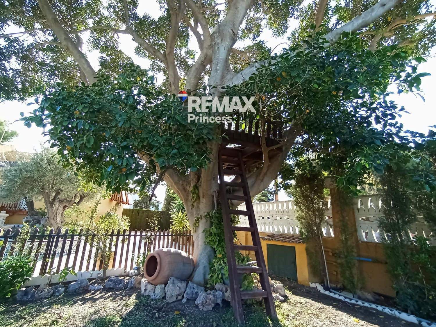 4 quarto Moradia para venda em Muchamiel / Mutxamel com piscina garagem - 890 000 € (Ref: 9570147)