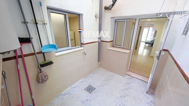 6 Zimmer Wohnung zu verkaufen in Alicante / Alacant Stadt - 205.000 € (Ref: 9570148)