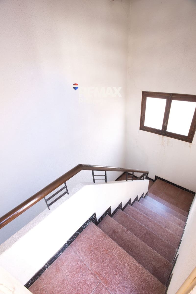 3 soveværelse Restaurant/Bar til salg i El Campello med garage - € 1.400.000 (Ref: 9570149)