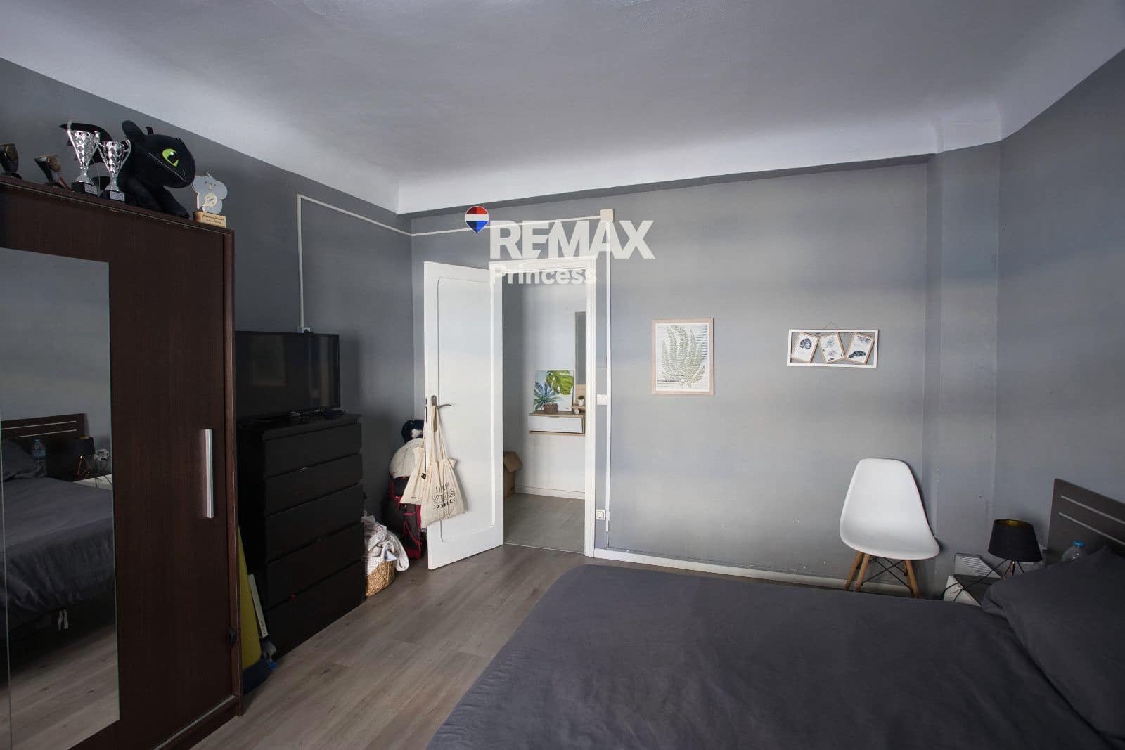 3 soveværelse Restaurant/Bar til salg i El Campello med garage - € 1.400.000 (Ref: 9570149)