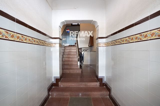 3 soveværelse Restaurant/Bar til salg i El Campello med garage - € 1.400.000 (Ref: 9570149)