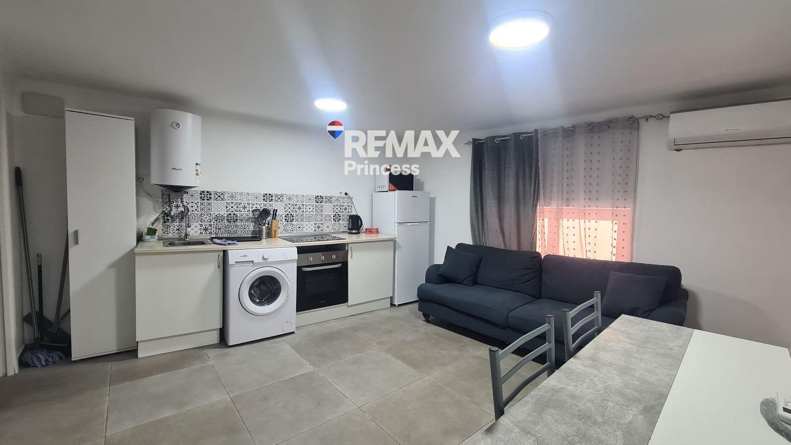 2 soverom Leilighet til salgs i Alicante by - € 148 000 (Ref: 9570150)