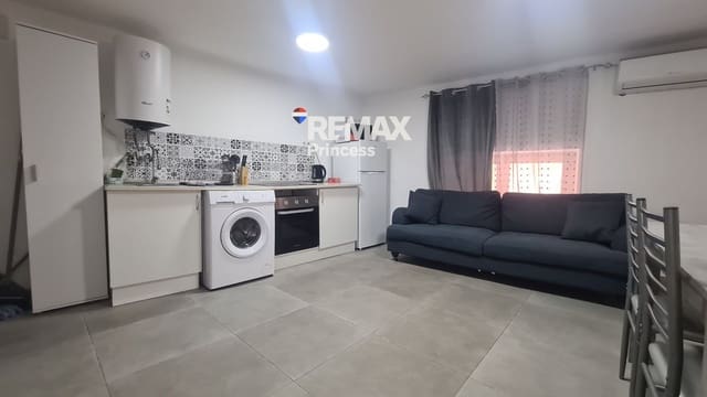 2 soverom Leilighet til salgs i Mercado, Alicante by - € 148 000 (Ref: 9570150)