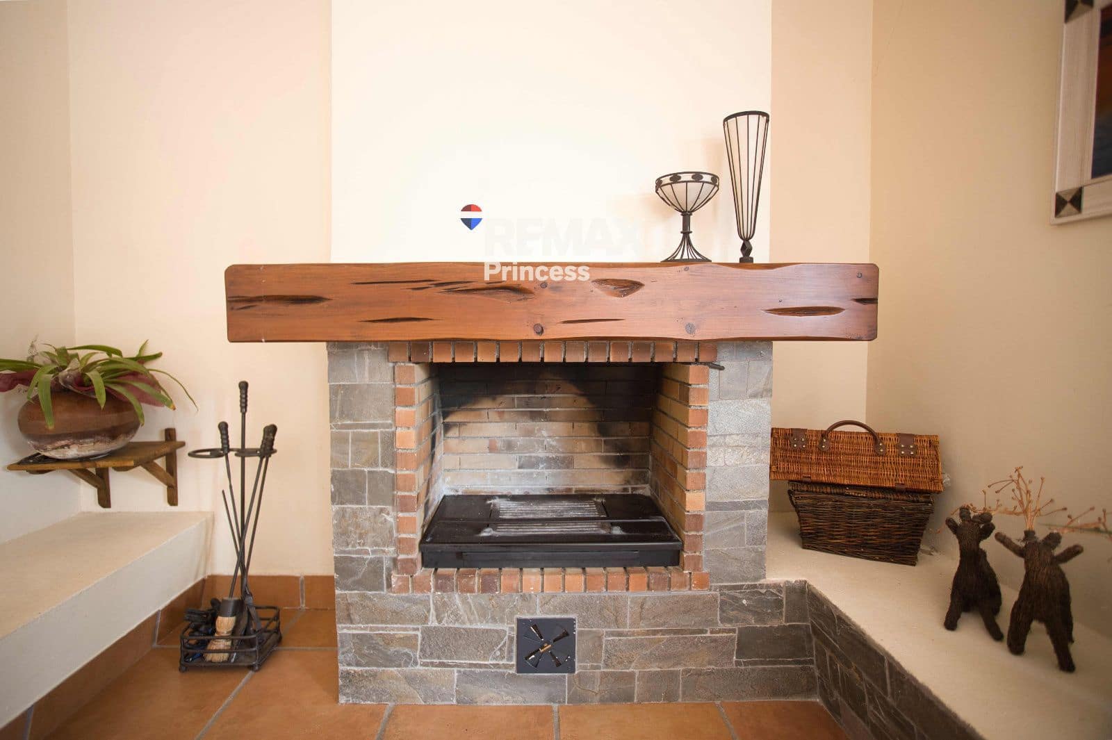 4 sypialnia Willa na sprzedaż w Castalla - 1 480 000 € (Ref: 9570151)