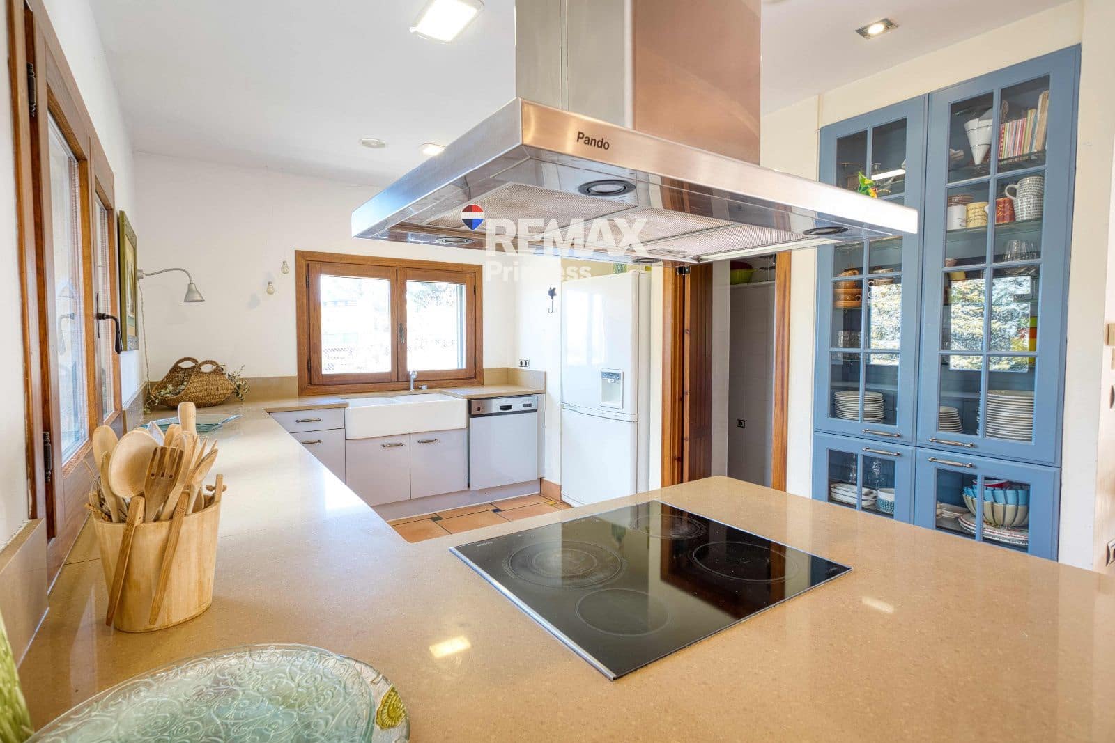 4 sypialnia Willa na sprzedaż w Castalla - 1 480 000 € (Ref: 9570151)