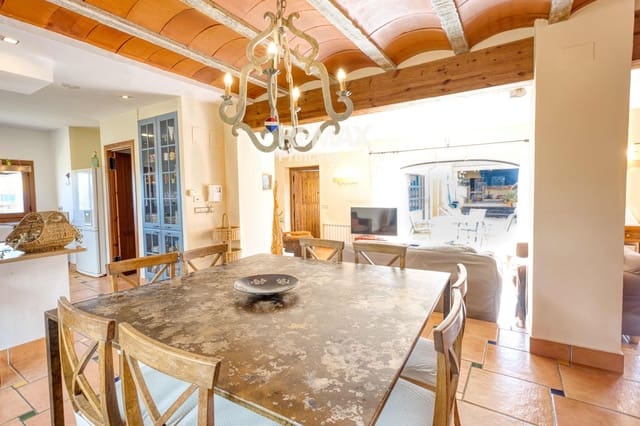 4 sovrum Villa till salu i Castalla - 1 480 000 € (Ref: 9570151)