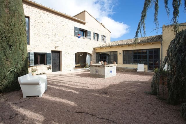 4 sovrum Villa till salu i Castalla - 1 480 000 € (Ref: 9570151)