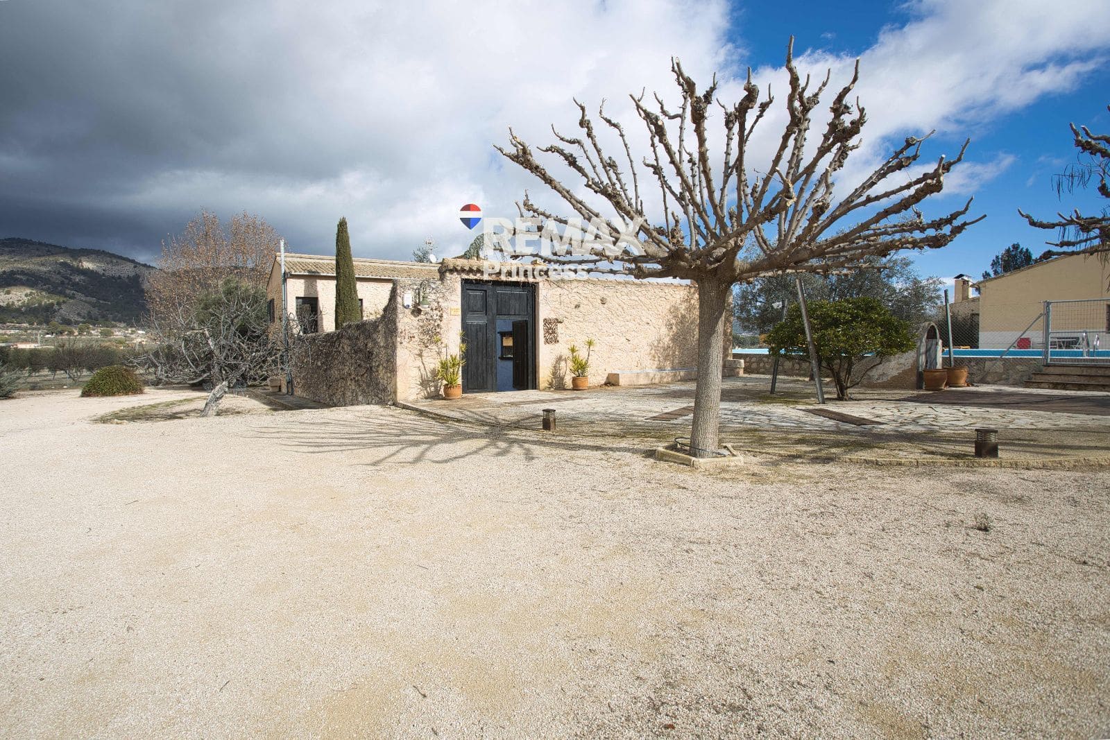 4 sypialnia Willa na sprzedaż w Castalla - 1 480 000 € (Ref: 9570151)