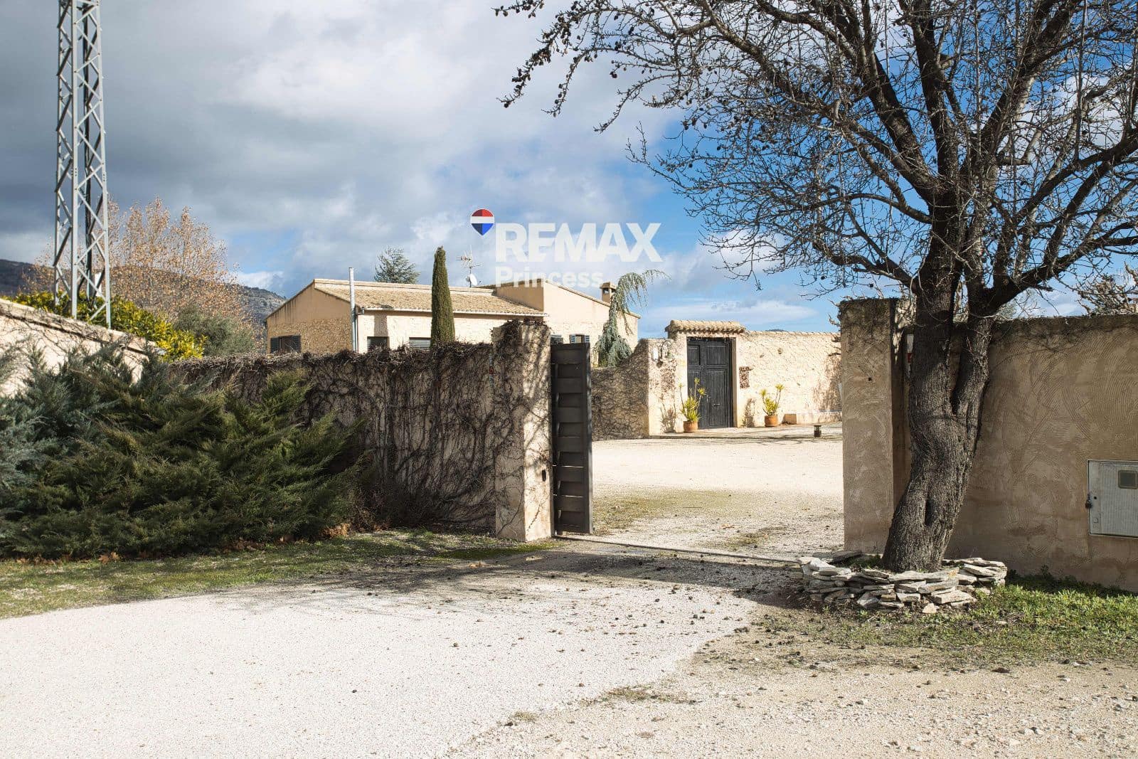 4 sypialnia Willa na sprzedaż w Castalla - 1 480 000 € (Ref: 9570151)