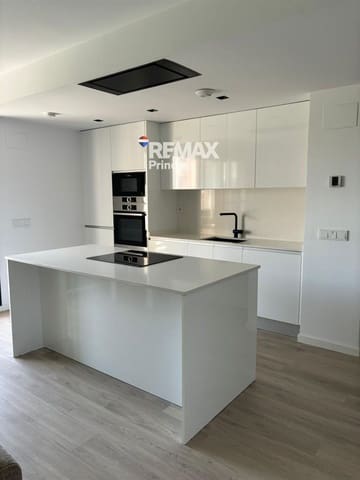 3 soveværelse Lejlighed til salg i Vistahermosa, Alicante by med swimmingpool garage - € 470.000 (Ref: 9570152)