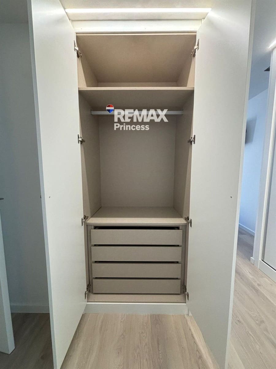 3 soveværelse Lejlighed til salg i Alicante by med swimmingpool garage - € 470.000 (Ref: 9570152)