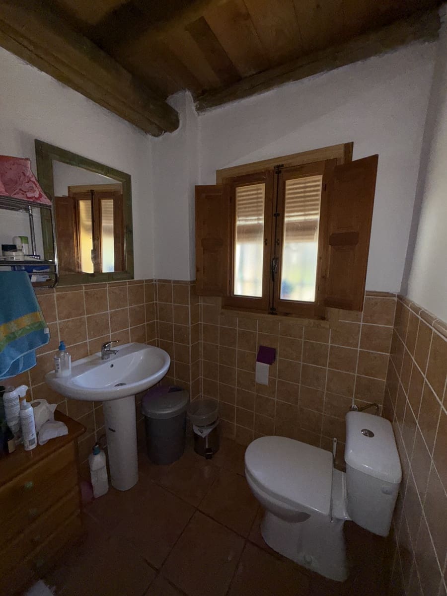 7 bedroom Finca/Country House for sale in Guejar Sierra with pool garage - € 395,000 (Ref: 9720416)