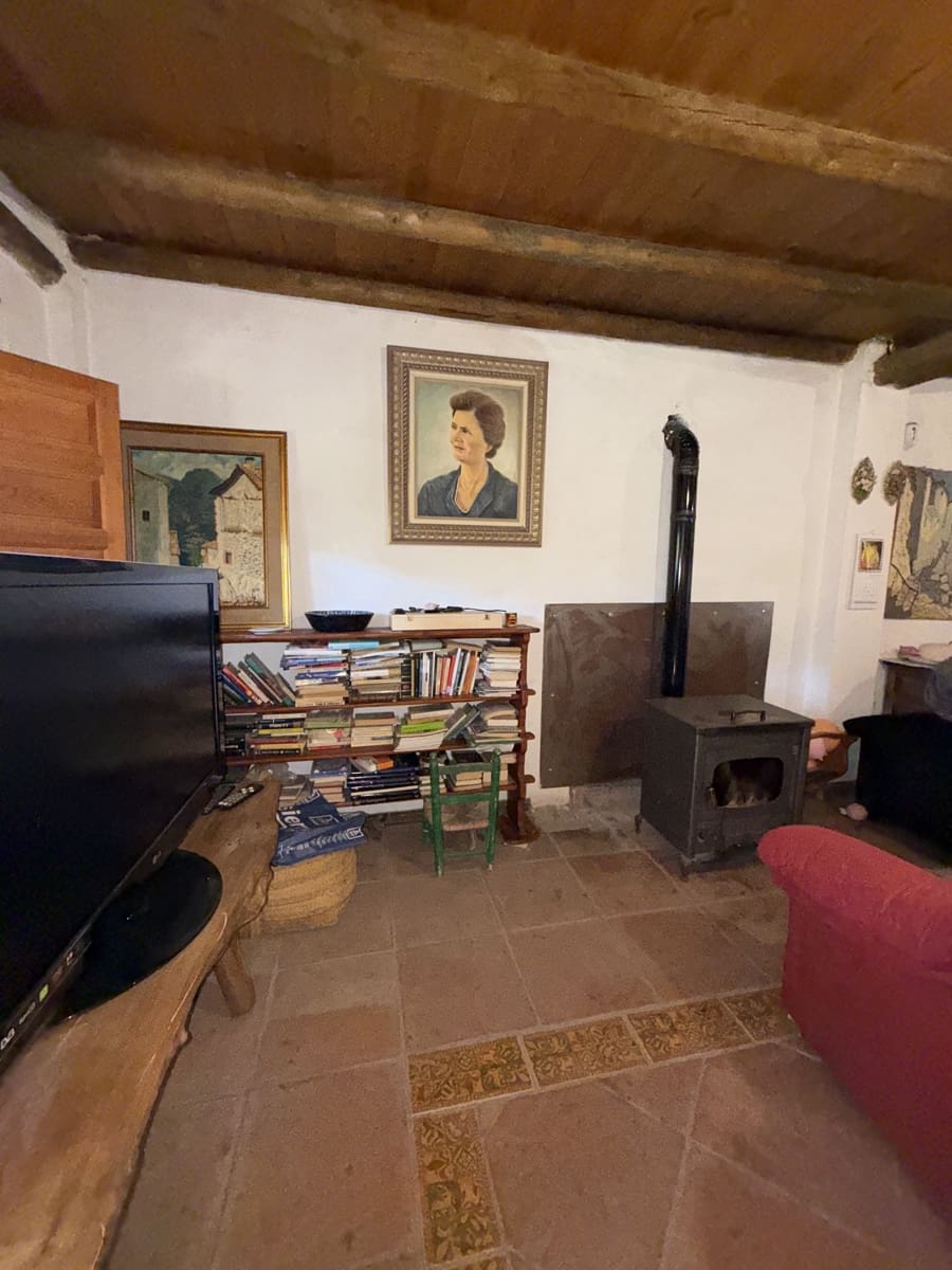 7 bedroom Finca/Country House for sale in Guejar Sierra with pool garage - € 395,000 (Ref: 9720416)