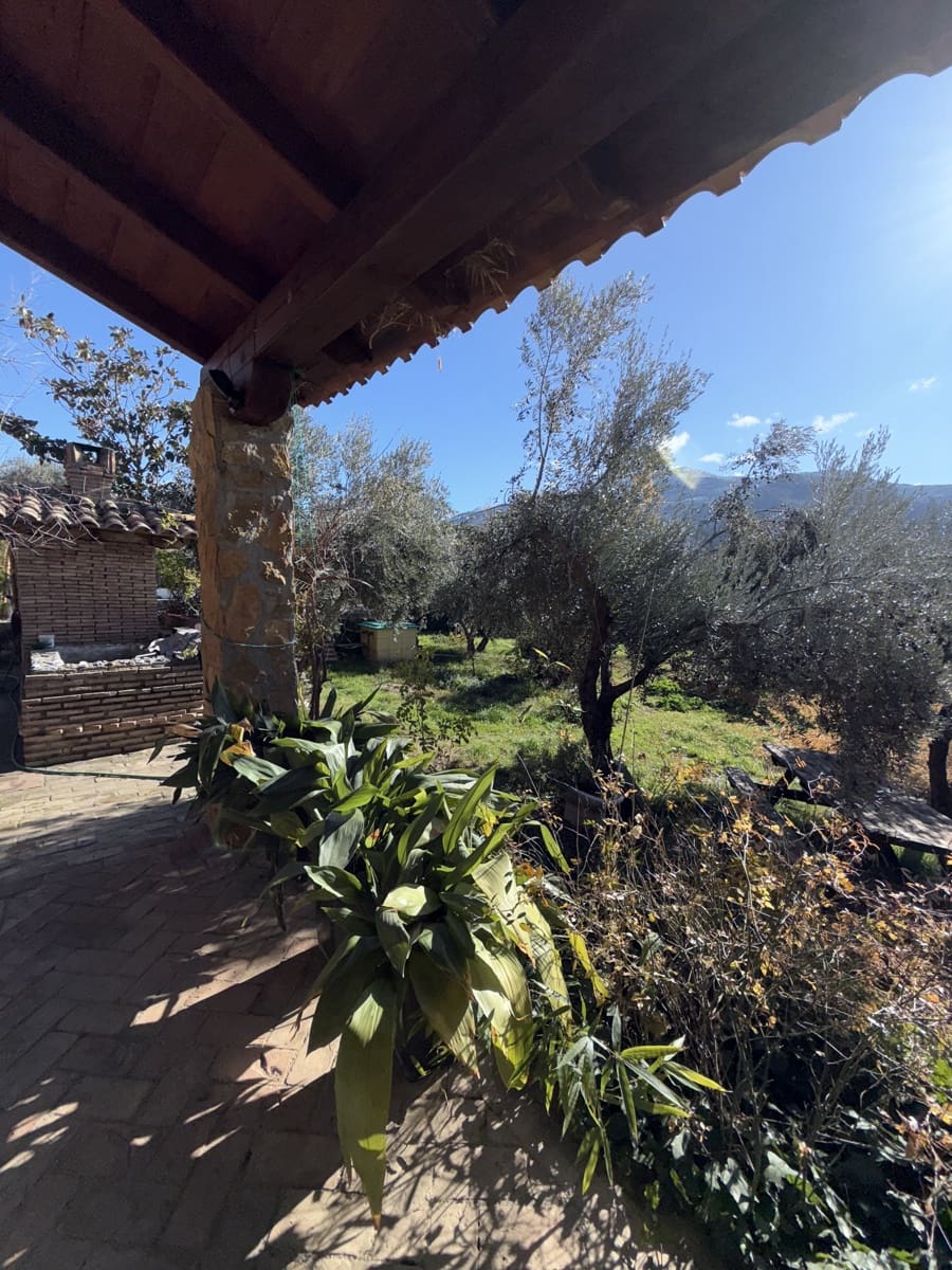 7 bedroom Finca/Country House for sale in Guejar Sierra with pool garage - € 395,000 (Ref: 9720416)