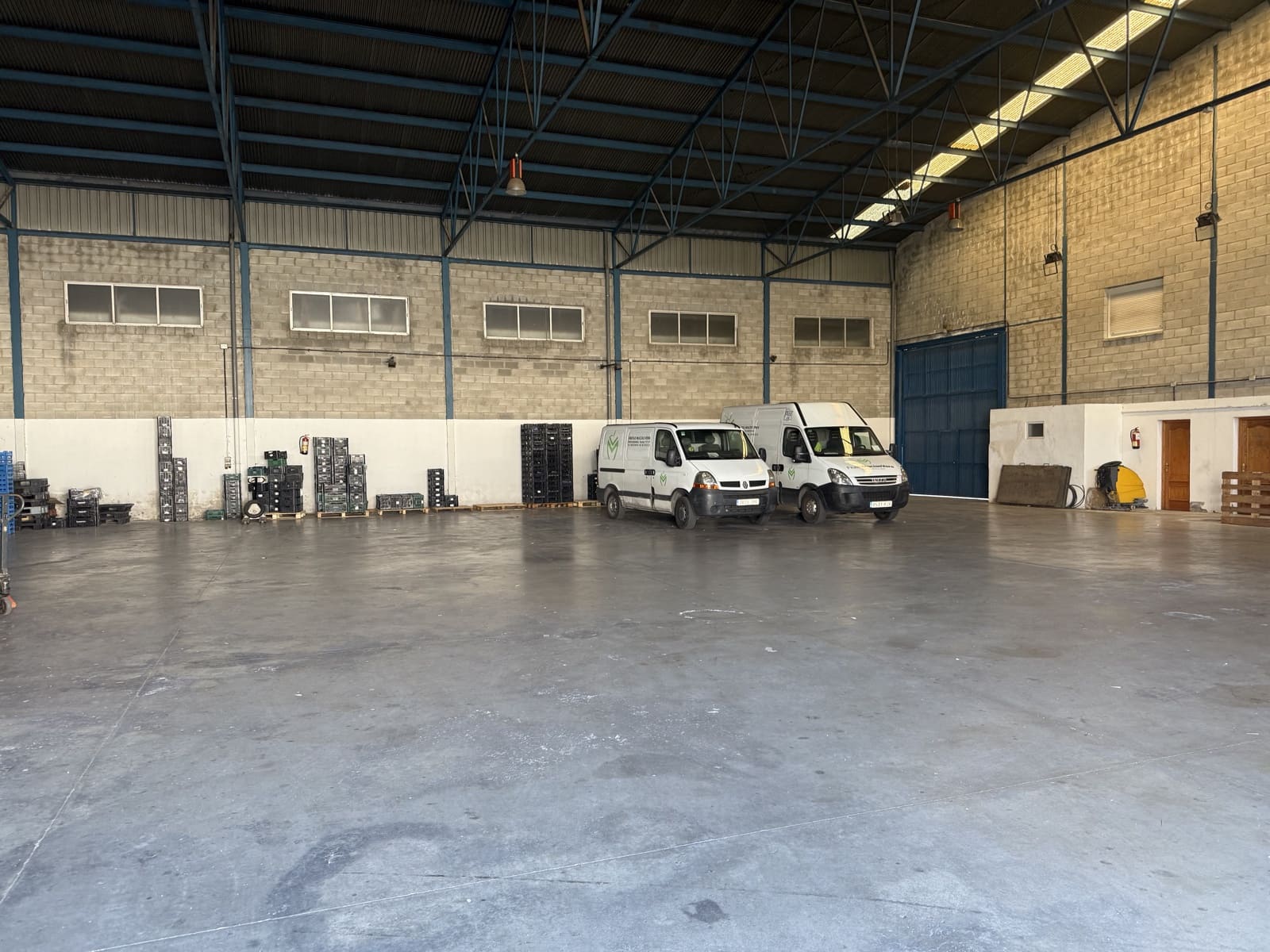 4 bedroom Business for sale in Atarfe with garage - € 1,200,000 (Ref: 9720537)