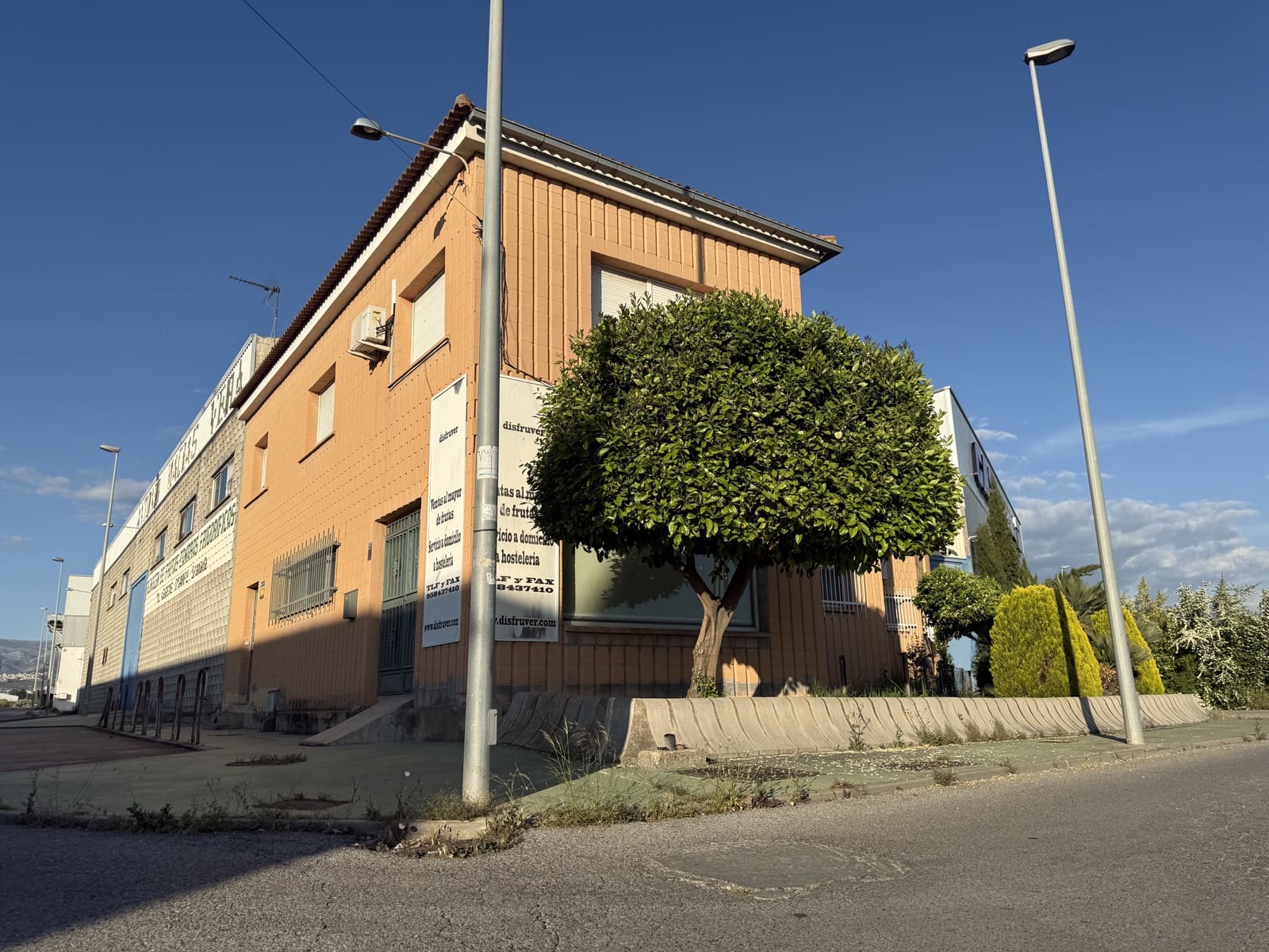 4 bedroom Business for sale in Atarfe with garage - € 1,200,000 (Ref: 9720537)