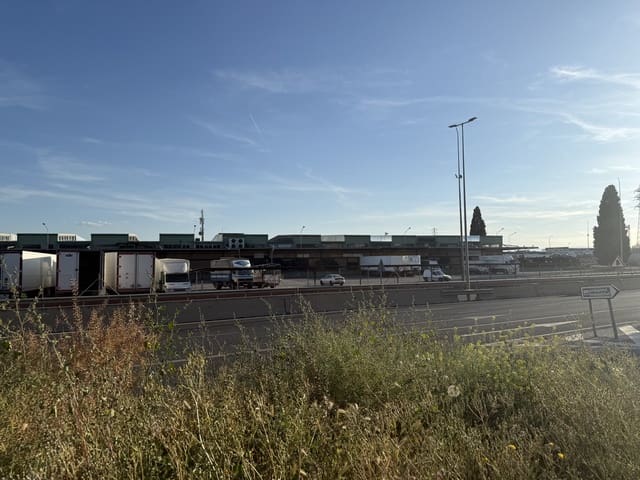 4 bedroom Business for sale in Atarfe with garage - € 1,200,000 (Ref: 9720537)