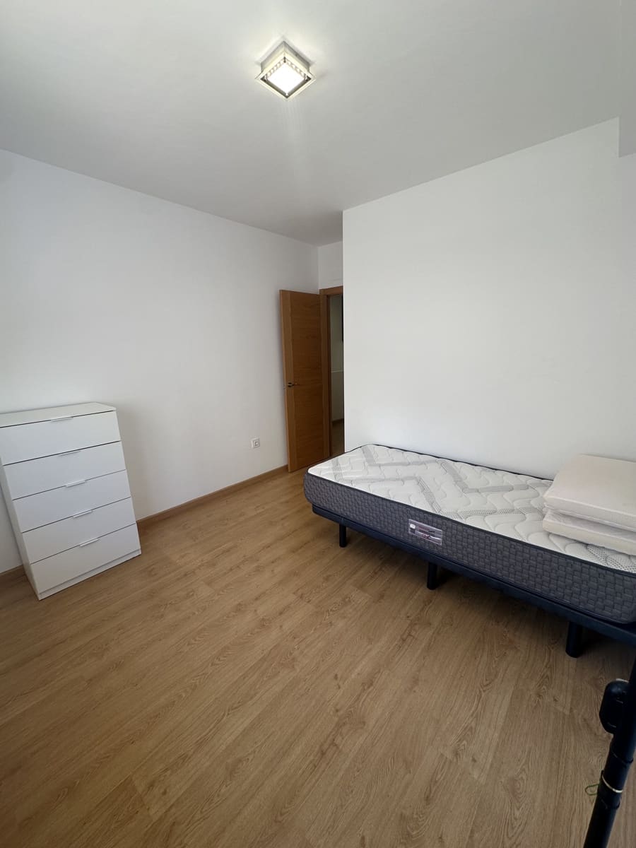 4 soveværelse Rækkehus til salg i Granada by med garage - € 485.000 (Ref: 9752629)