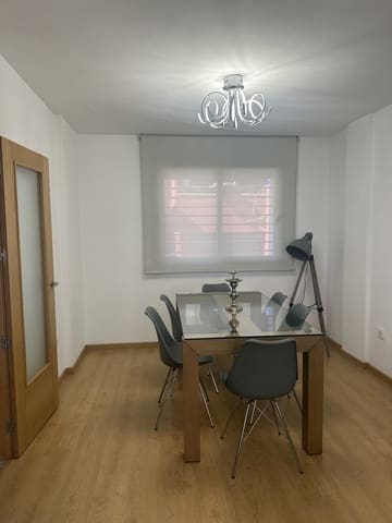 4 soveværelse Rækkehus til salg i Carretera de la Sierra, Granada by med garage - € 485.000 (Ref: 9752629)