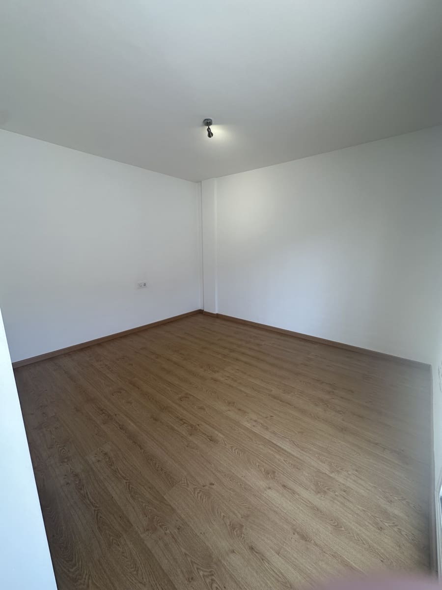 4 soveværelse Rækkehus til salg i Granada by med garage - € 485.000 (Ref: 9752629)