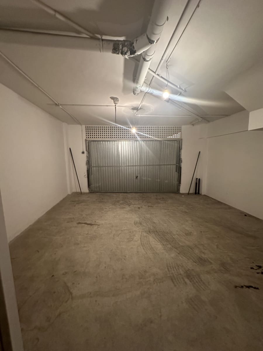 4 soveværelse Rækkehus til salg i Granada by med garage - € 485.000 (Ref: 9752629)