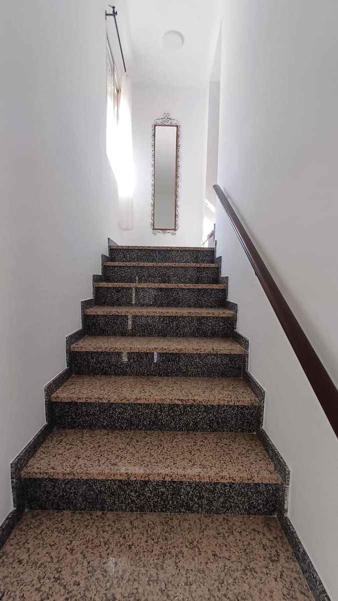 4 soverom Kjedet enebolig til salgs i Loja - € 110 000 (Ref: 8487061)