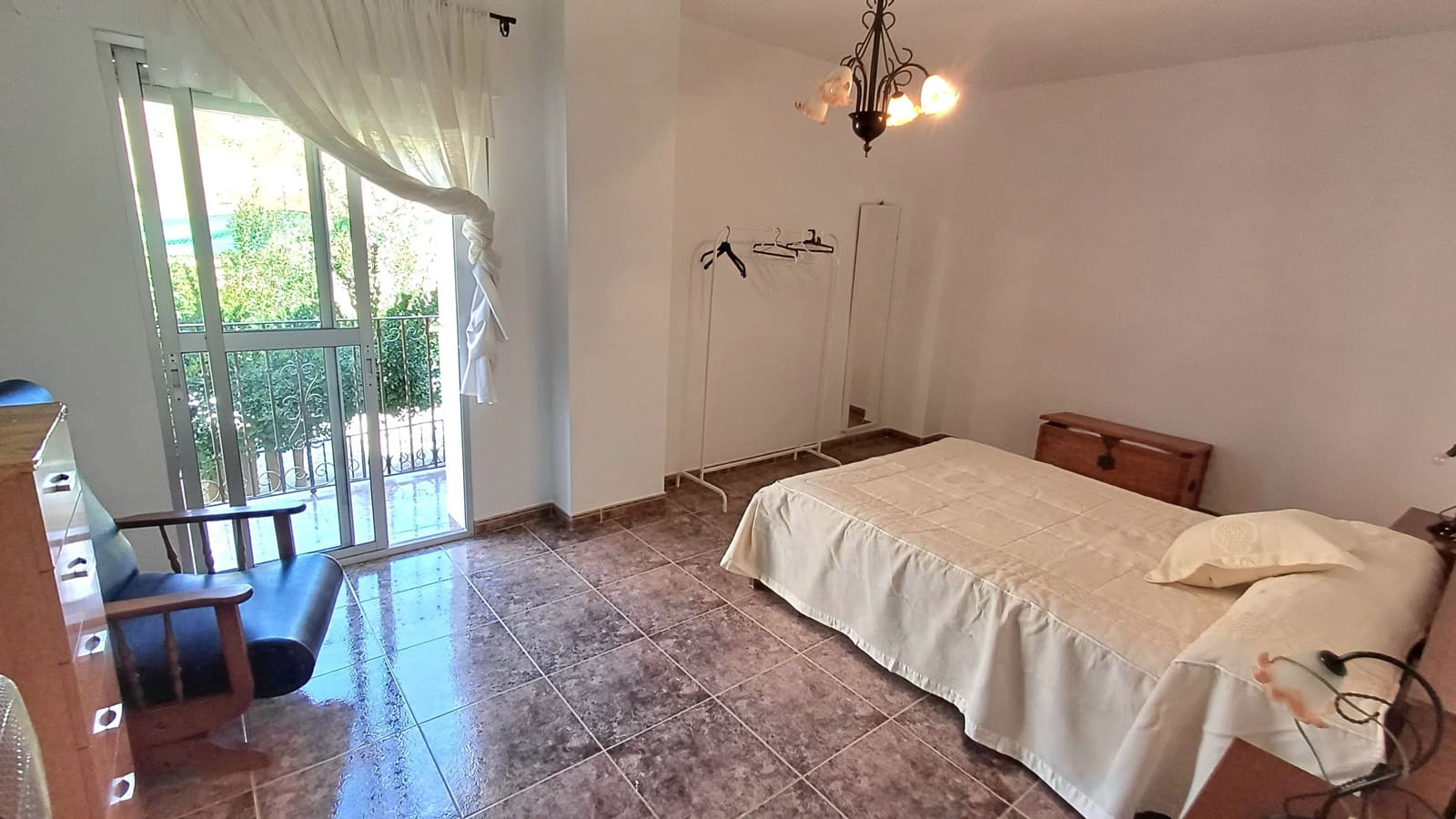 4 soverom Kjedet enebolig til salgs i Loja - € 110 000 (Ref: 8487061)